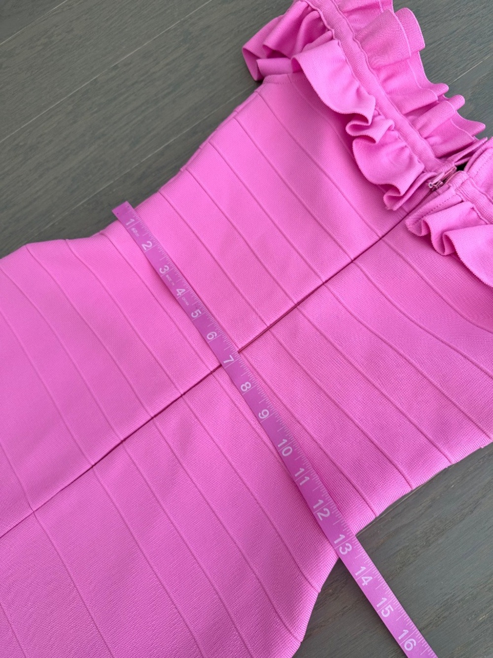 ELLIATT Orelia Candy Pink Knit Ruffle Off The Shoulder Maxi Dress Gown - SMALL - Picture 10 of 13